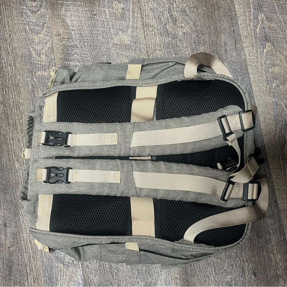HappyLouka baby diaper bag.